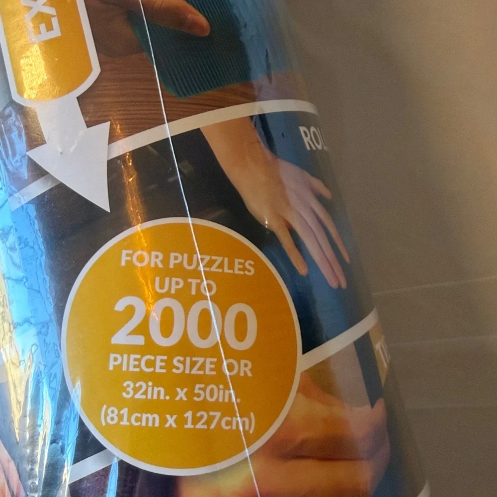 Roll-Up Puzzle Mat in Blue - Puzzle Saver